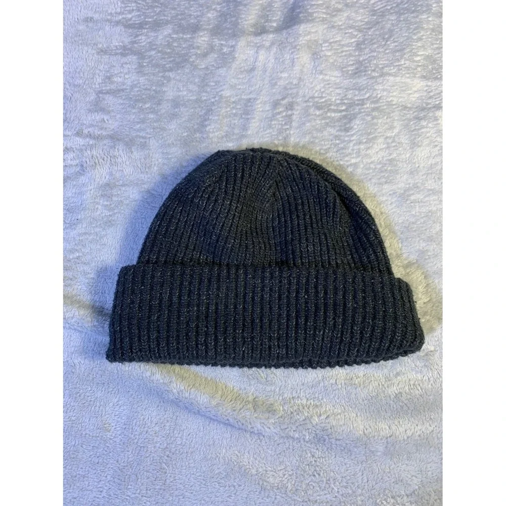 The North Face Black Rib Knit Beanie One Size Unisex Fold-over cuff Logo patch